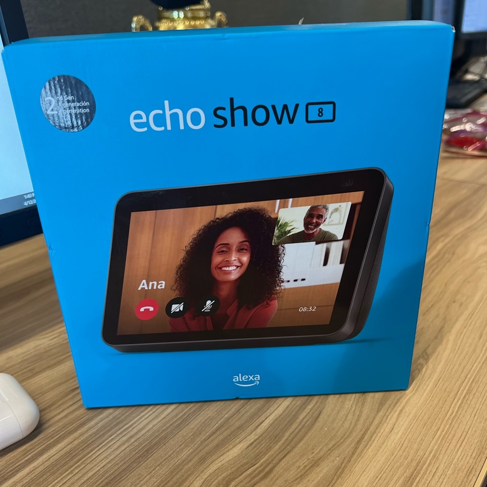 Amazon Echo Show 8th Edition